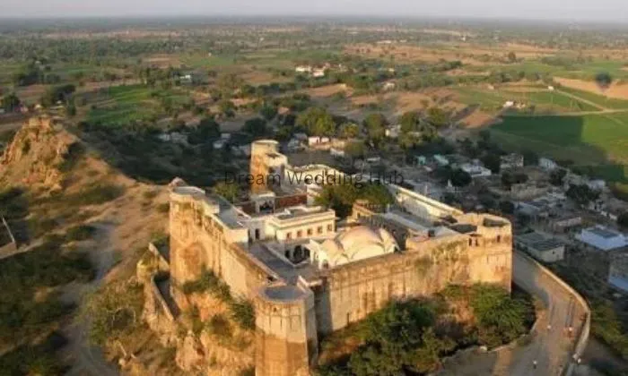 Fort Madhogarh