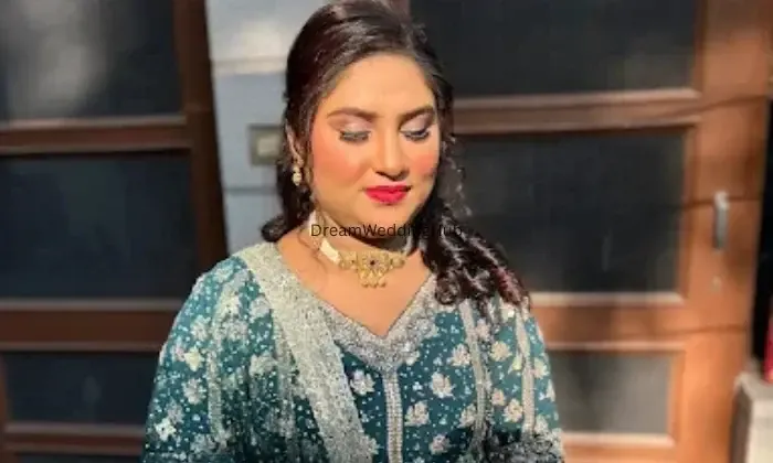 Freelancer Bridal Makeup Artist Simran Freelancer Bridal Makeup Artist Simran