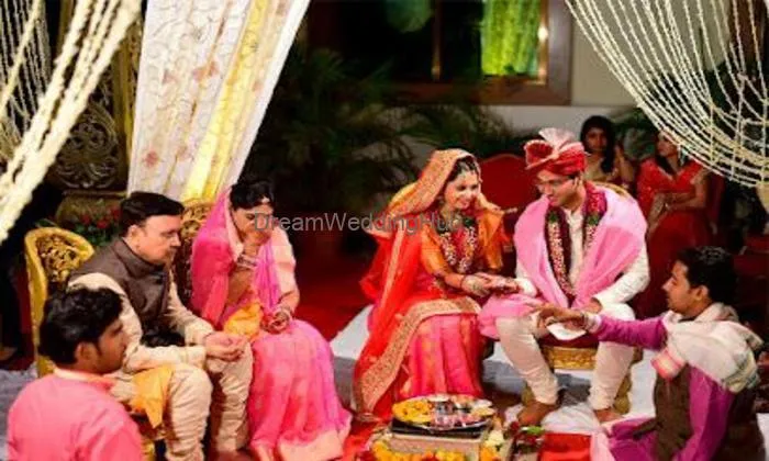 Frozen Moments | Wedding Photographer Indore