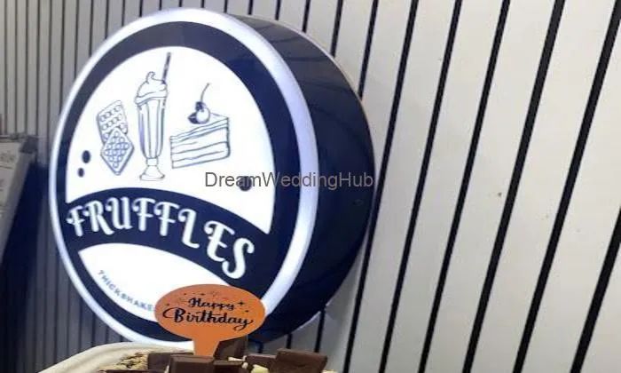 Fruffles-thickshakes & More
