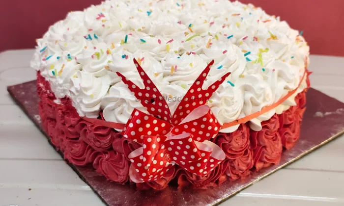 Full Moon The Cake