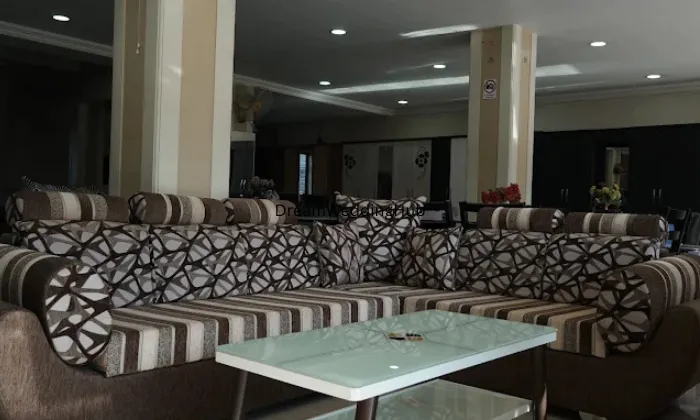Furniture Planet/