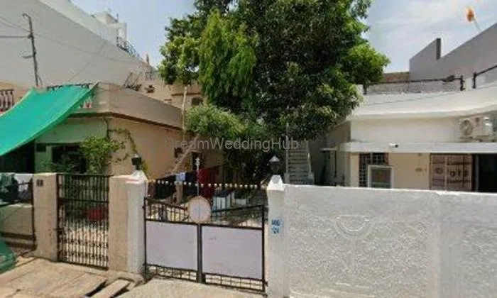 Gajanand Gajak Bhandar