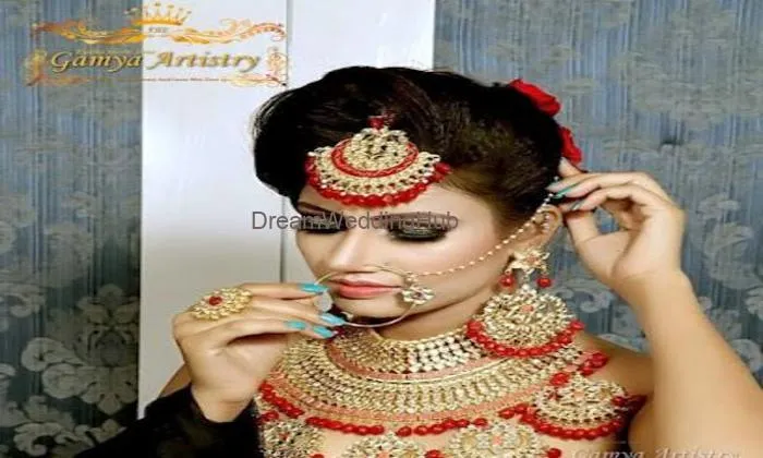 Gamya Beauty School - Number 1 Bridal Makeup Artist In U. P. & In Top 10 Makeup Artist In India