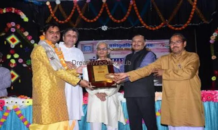 Ganesh Tripathi : Astrology & Vastu Expert | Consultant | Vastu Map Designing | House And Land Analysis In Bhopal (m.p)