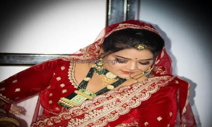 Ganga Beauty Parlour