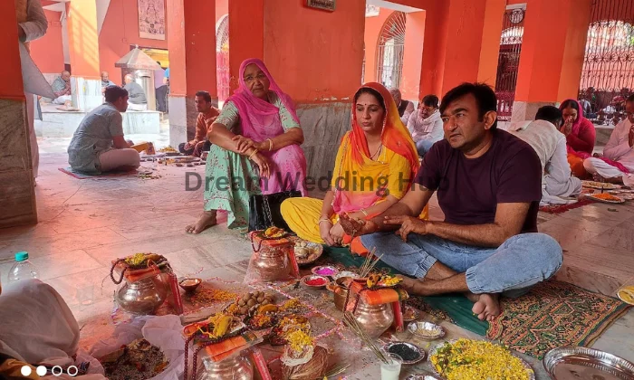 Gaya Pandit Manoj Ji For Pinddaan