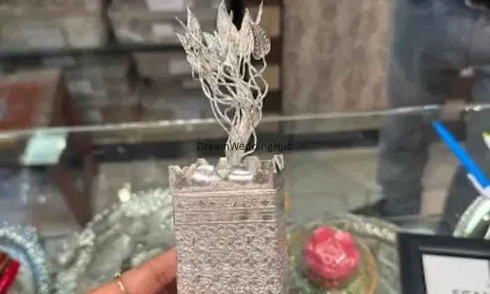 Gharano Gift
