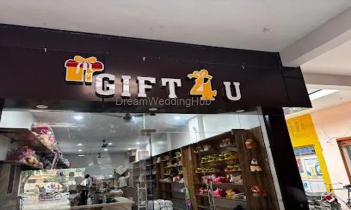 Gift 4 U