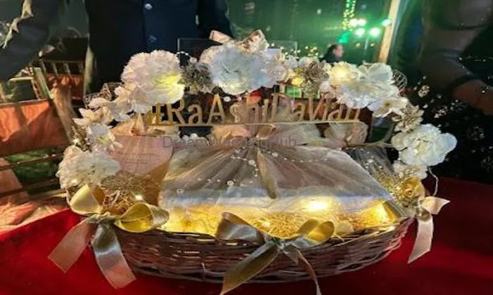 Giftz And Decor