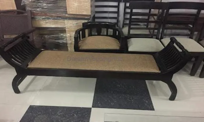 Ginni's Furniture