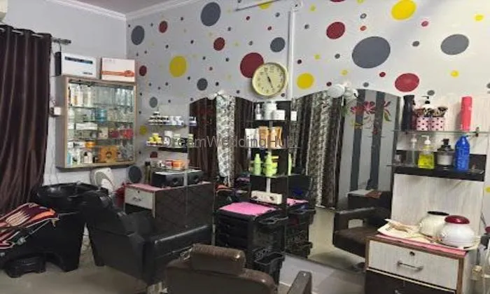 Glamorous Beauty Salon