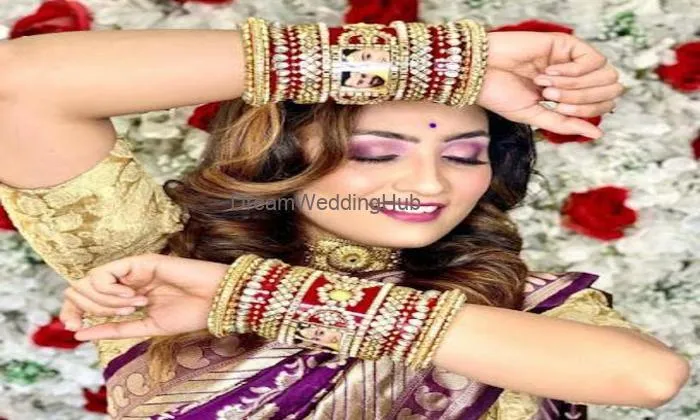 Glaze Fashion Jewellery | Wholesale | Engagement Ring Platter | Dulhaniya Earring | Name Pendant Locket | Customized Gifts