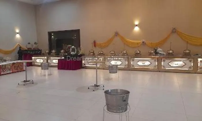 Glitz Resort