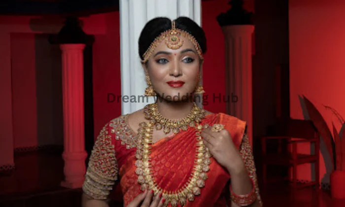 Glowish Bridal Studio