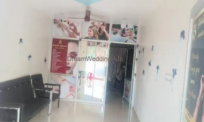 Golden Queen Beauty Parlor