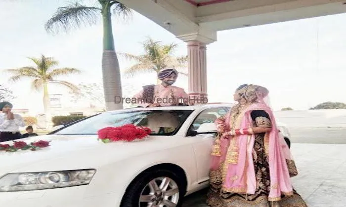 Golden Star Luxury Wedding Cars