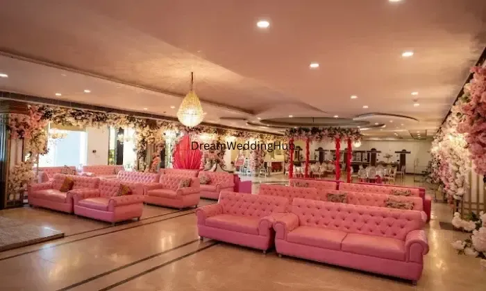 Grand 5 Resort