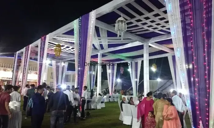 Grand Reves Udhaywala Grand Reves Udhaywala