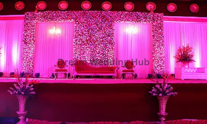 Grover Tent And Decorations