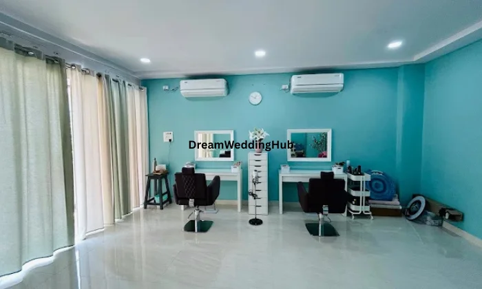 Gudia Beauty Parlour