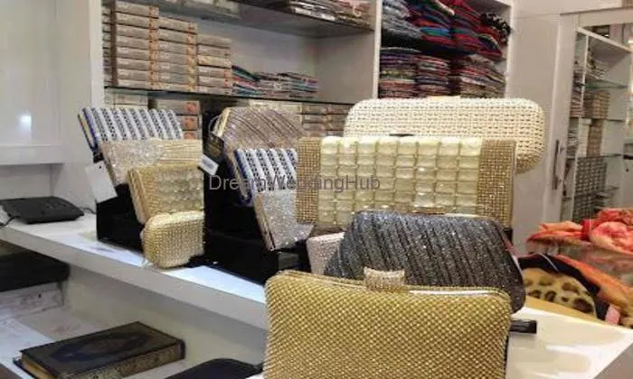 Gulmohar Fashion Boutique
