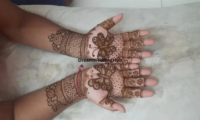 Gunjan Mehta Bridal Mehendi Artist