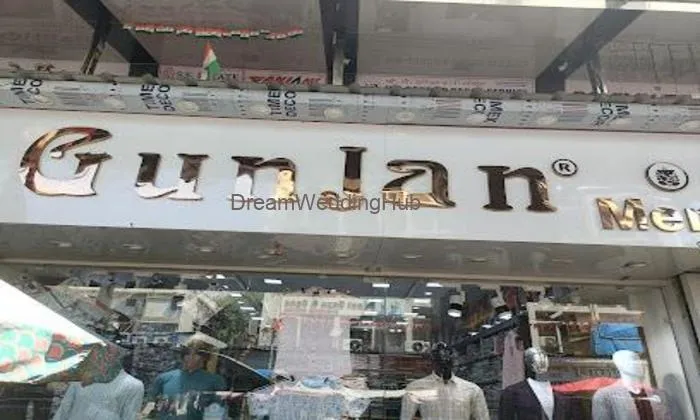 Gunjan Traditional Wear