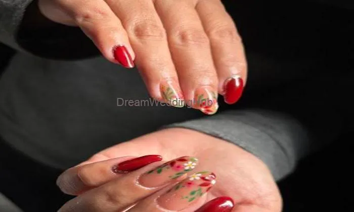 Gurleen Makeovers Nails