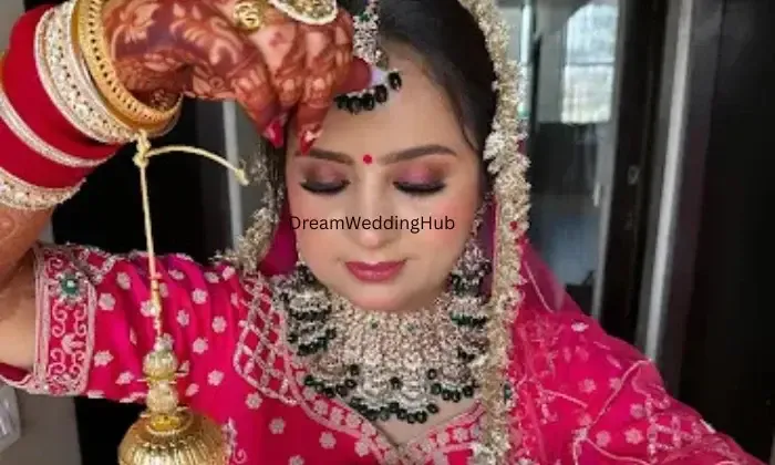 Gurnoor Makeovers