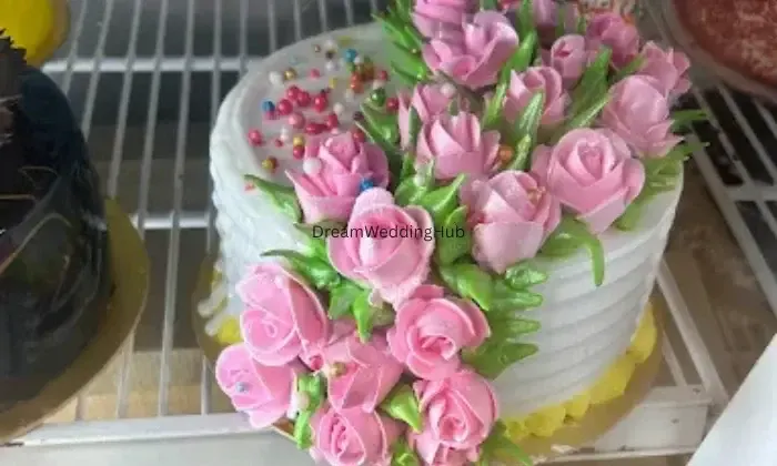 Gyatri Cake House