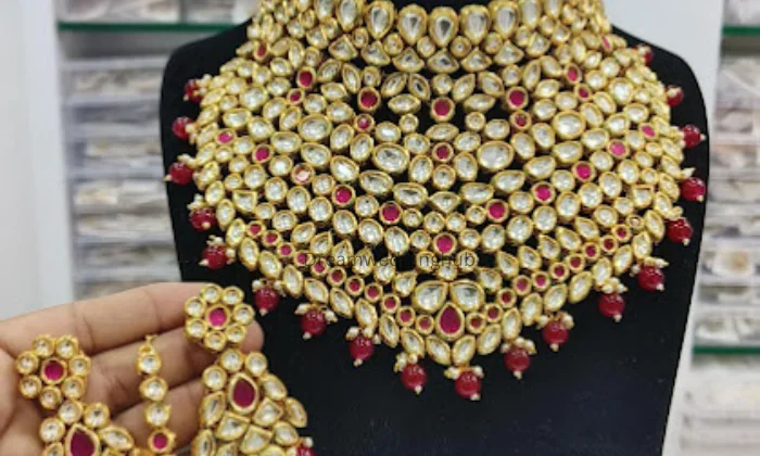 H M Tiwari Jewellers H M Tiwari Jewellers