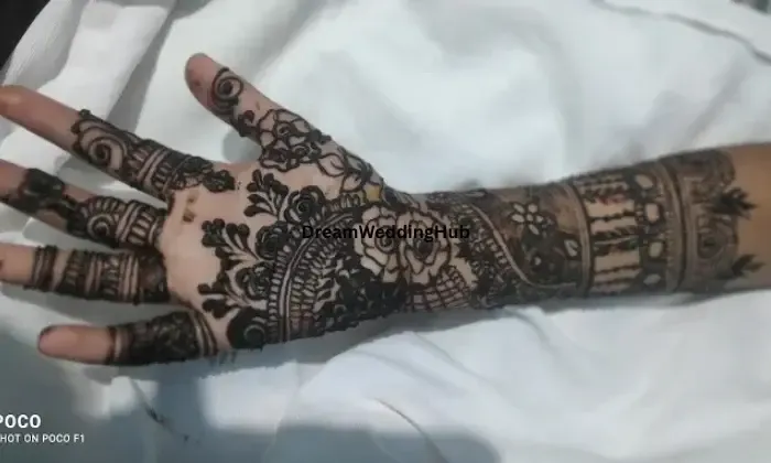 Habiba Mehandi Artist