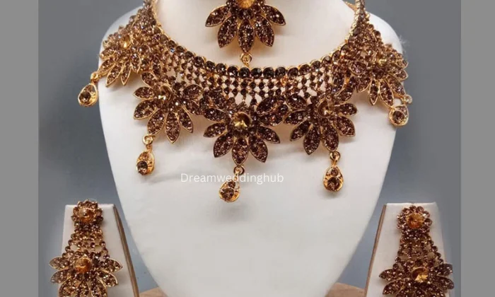 Hannas Gold Covering