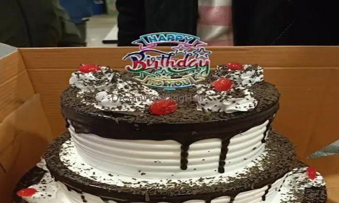 Hari Bakers & Food Plaza