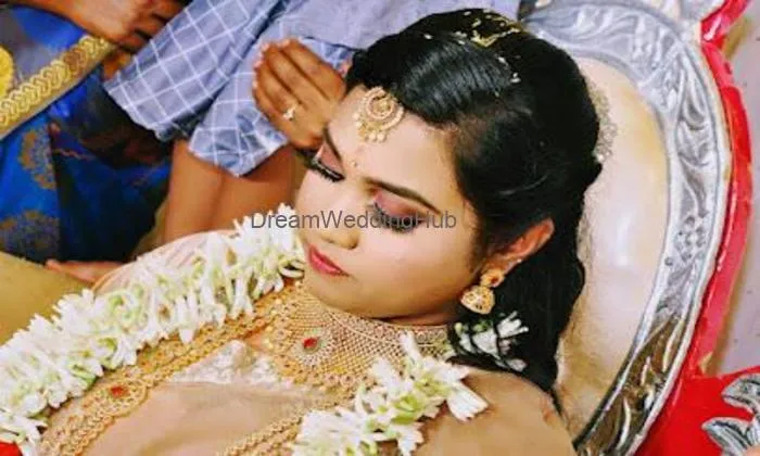 Harsha Makeup Studio And Academy