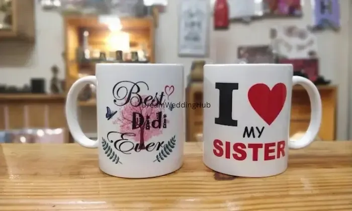 Hashtag Gifts