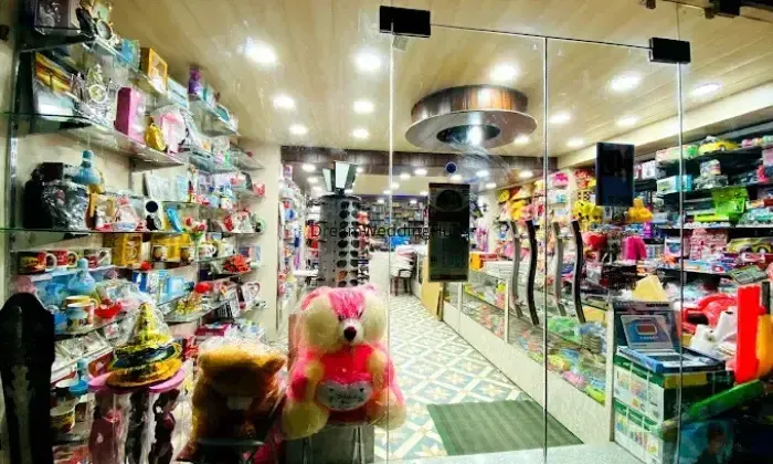 Hayat Traders