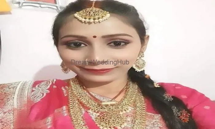 Heena Makeup Artist In Dharwad