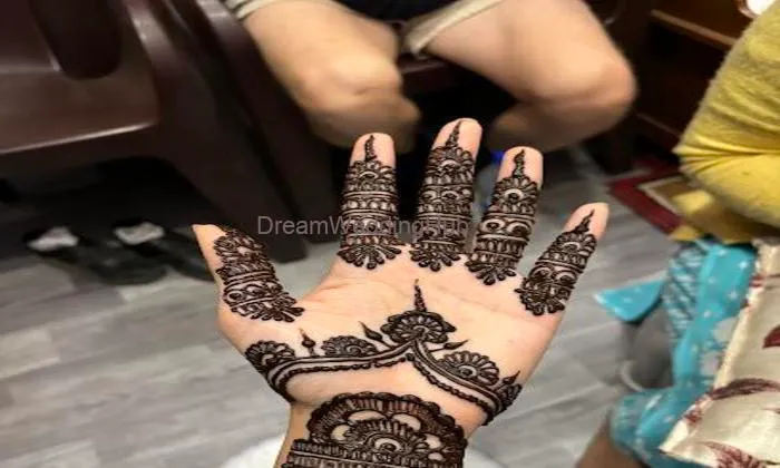 Henna Art Gallary