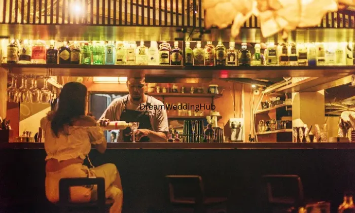 Hideaway Café And Bar
