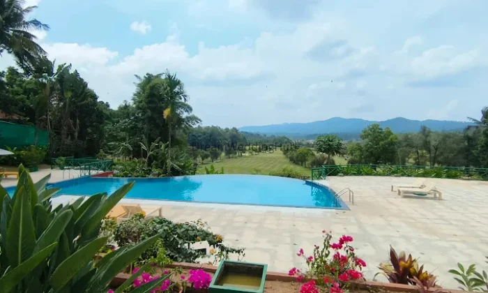 Hilldale Resorts