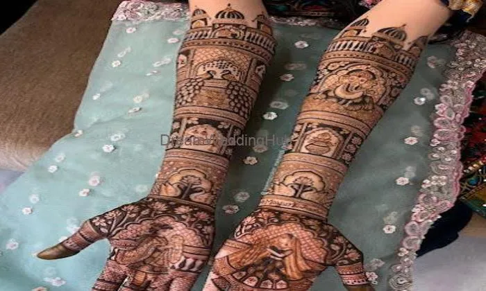 Himanshi Mehendi Artist Himanshi Mehendi Artist