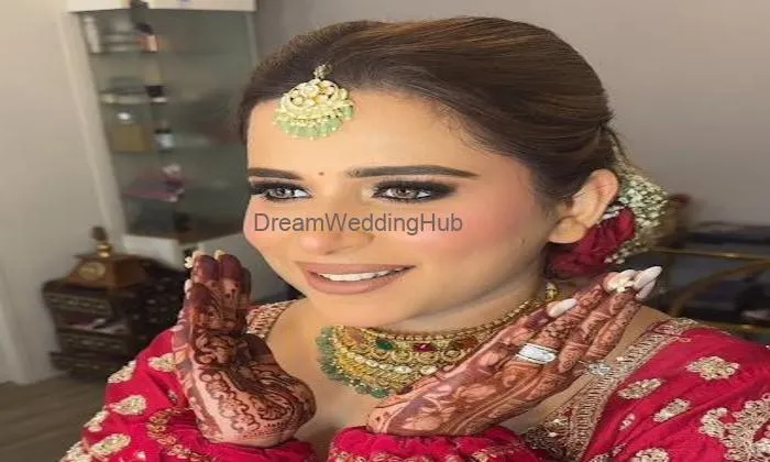 Himanshu Gupta Makeup Artist | Bridal & Luxury Makeup Ludhiana