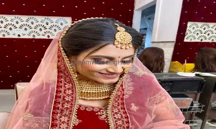 Hira's Bridal Studio - Makeover Studio And Academy | Bridal Makeup Artist | Makeup Artist | Best Makeup Studio In Kashipur
