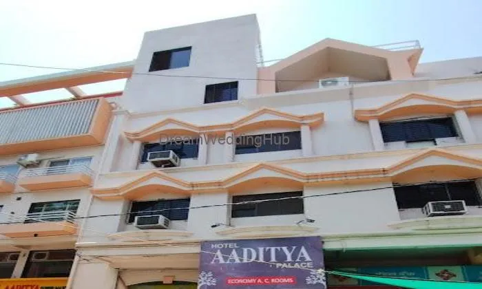 Hotel Aaditya Palace
