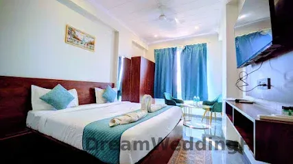Hotel Aana Inn Prime