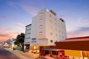 Hotel Ajantha Evergreen