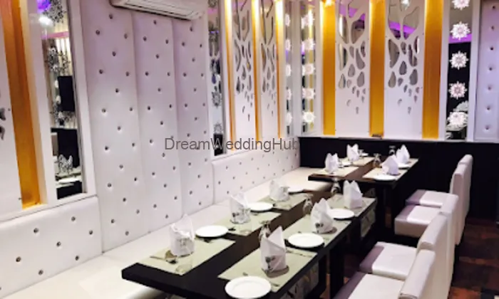 Hotel Amantran & Yummy Tree Restaurant