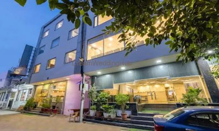 Hotel Arch - Near Aerocity New Delhi